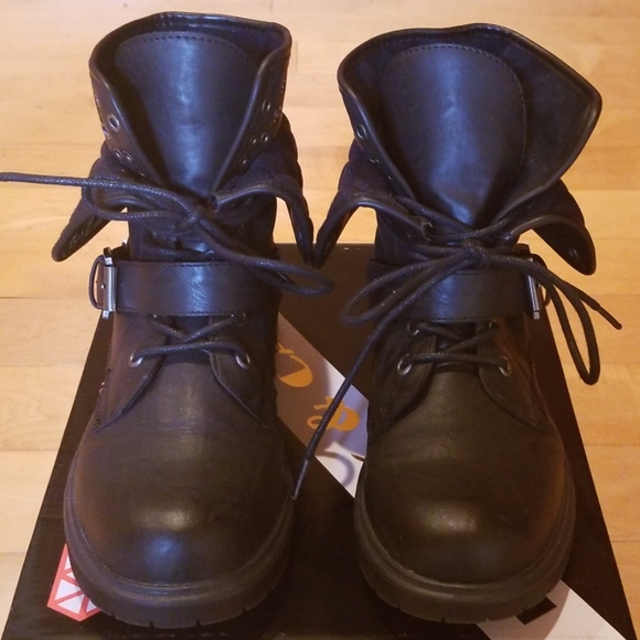 Studded Combat Boots - Picture 4 of 8